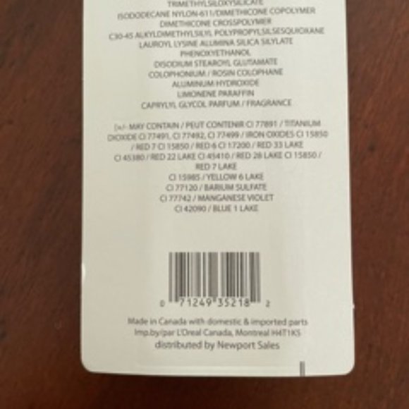 NWT Halloween Vamp/Witchy Lip Color L'Oreal "Smoldering Eclipse" - Picture 2 of 5